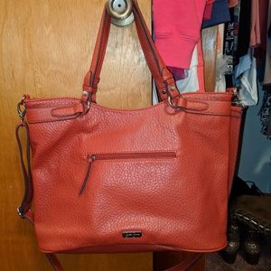 Jessica Simpson purse